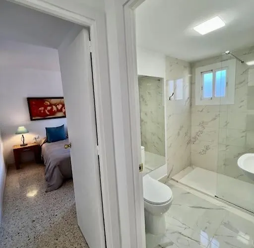 Center Flat Апартаменти Марбелья