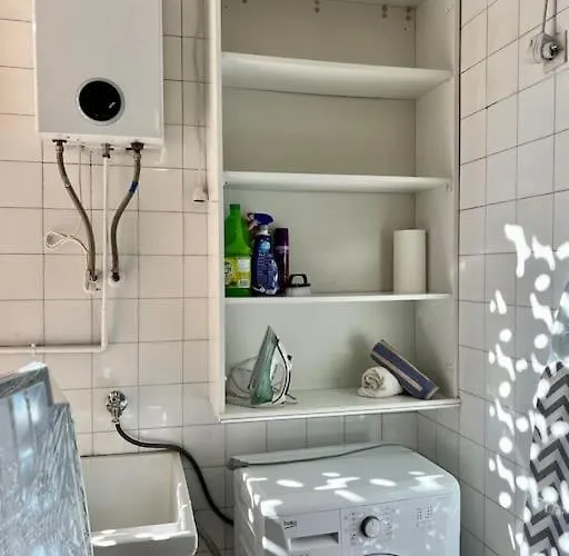 Center Flat Апартаменти *